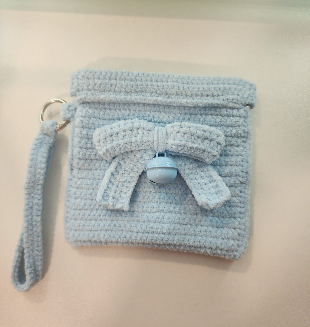 Light Blue Bow Hinges Coin Pouch