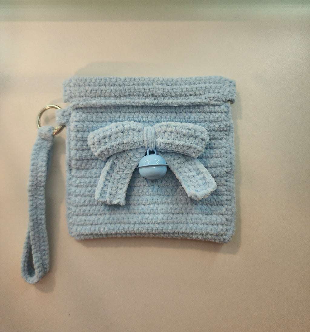 Light Blue Bow Hinges Coin Pouch